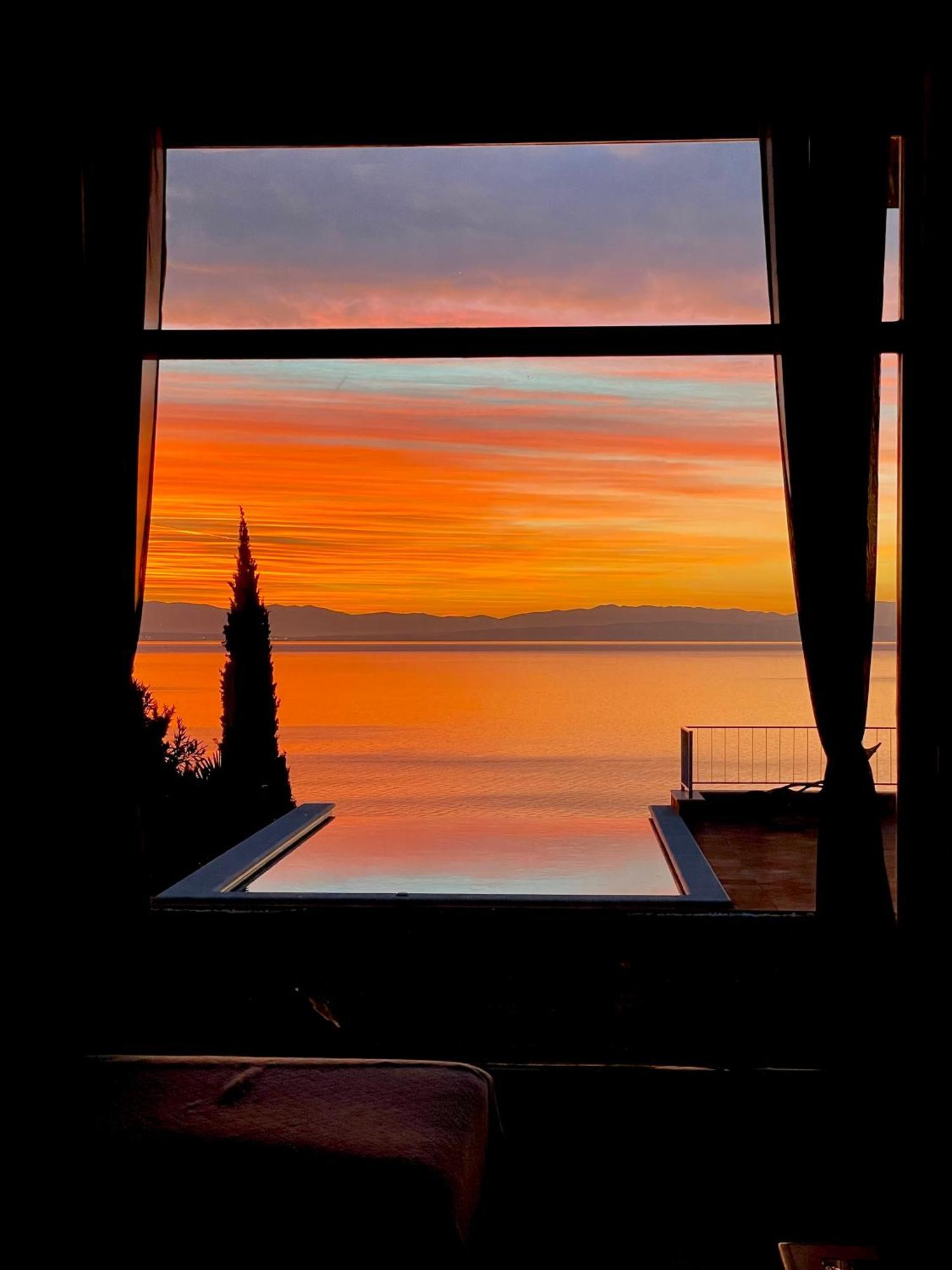 Villa Lovran - 150M To The Beach - Infinity Pool - Incredible Sea View - Fitness Room Eksteriør billede