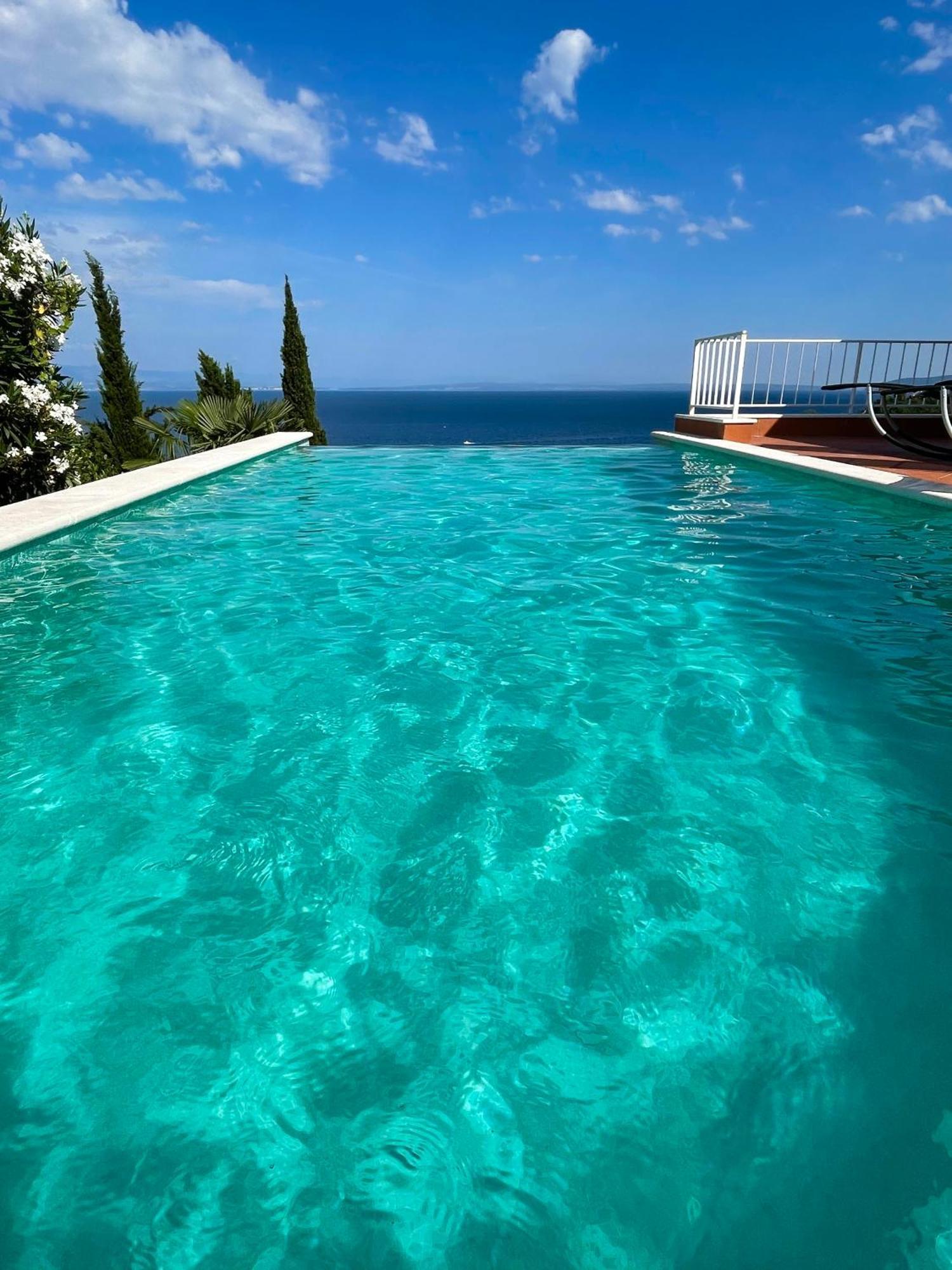 Villa Lovran - 150M To The Beach - Infinity Pool - Incredible Sea View - Fitness Room Eksteriør billede