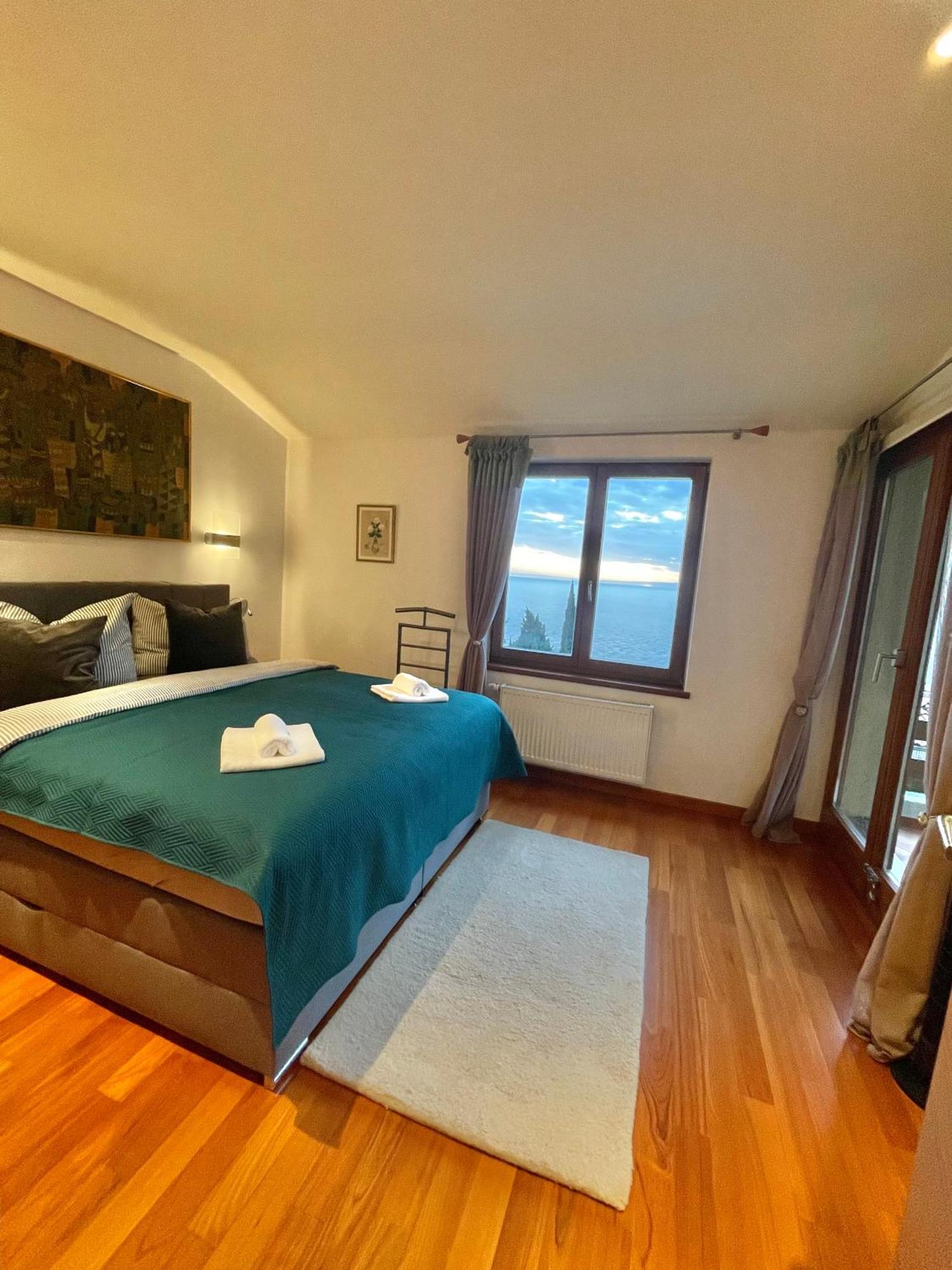 Villa Lovran - 150M To The Beach - Infinity Pool - Incredible Sea View - Fitness Room Eksteriør billede