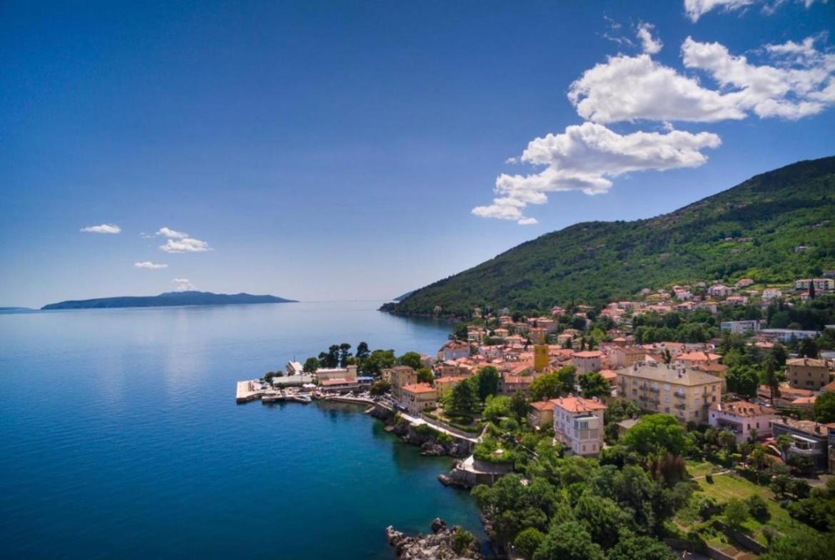 Villa Lovran - 150M To The Beach - Infinity Pool - Incredible Sea View - Fitness Room Eksteriør billede