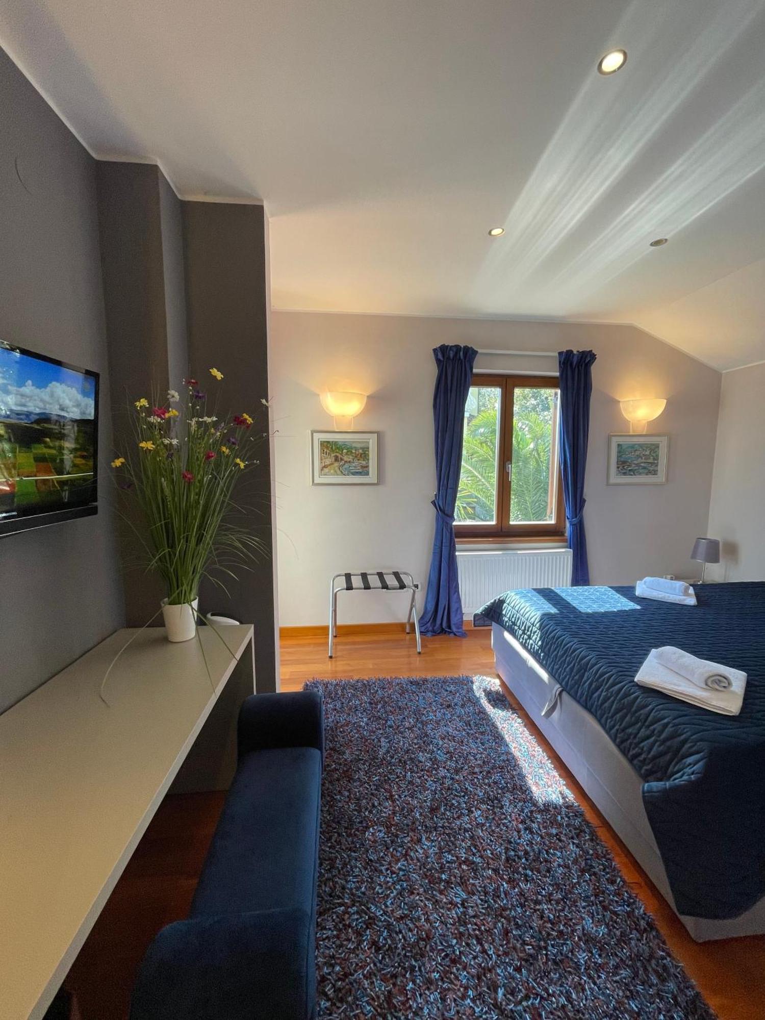 Villa Lovran - 150M To The Beach - Infinity Pool - Incredible Sea View - Fitness Room Eksteriør billede